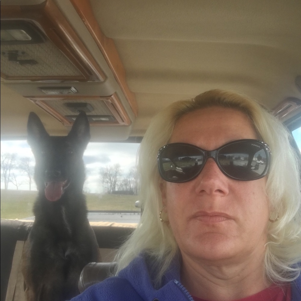 Meet your Posher, Christine